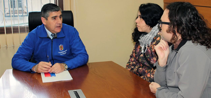 Se firma contrato de adjudicación del diseño del nuevo Cesfam Coihueco. El proyecto arquitectónico estará listo dentro de las próximas semanas. La empresa que se adjudicó la propuesta adelantó que se tratará de un edificio acorde con el entorno rural.
